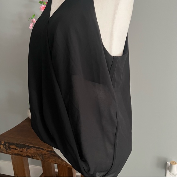 YDE Sheer Tank Top - Picture 4 of 14